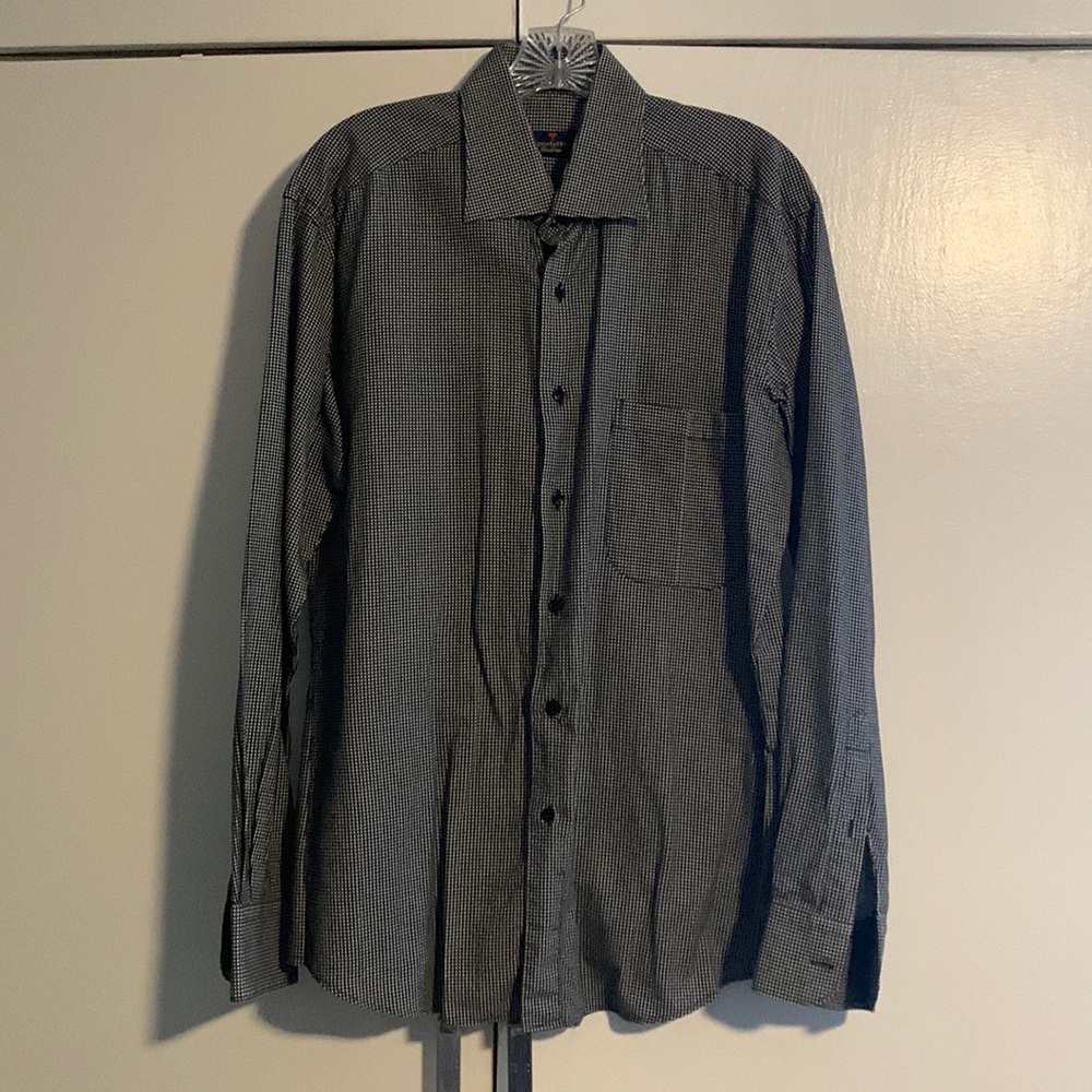 (1) Perfetto Black and White Checkered Men’s Dress Shirt Size L